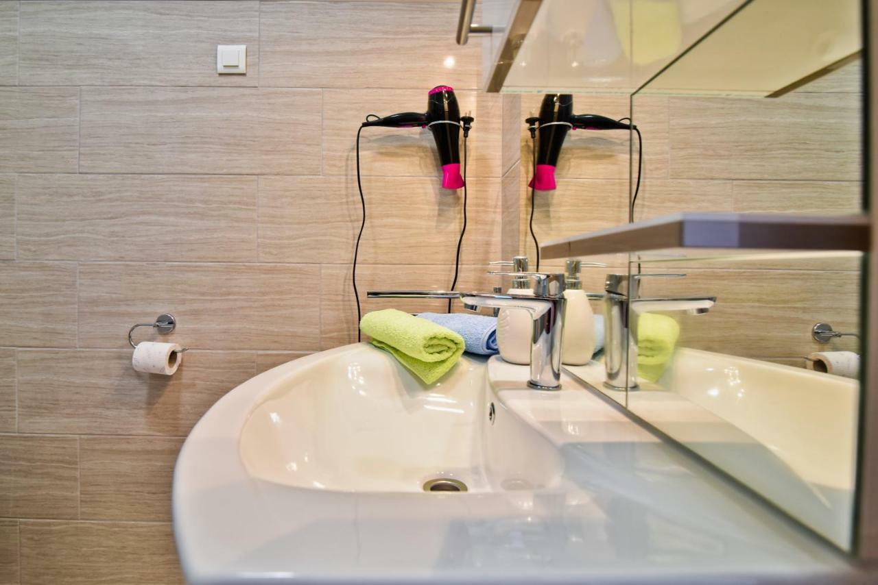 ורסי Apartments Mica מראה חיצוני תמונה