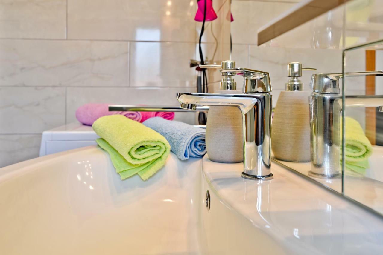 ורסי Apartments Mica מראה חיצוני תמונה